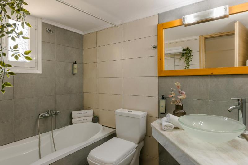 Two-Bedroom Apartment image 3