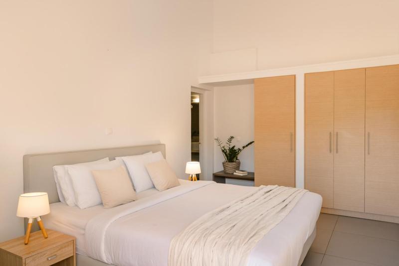 Single Room with Garden View image 1