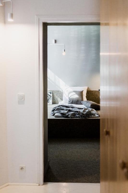 One-Bedroom Apartment image 3