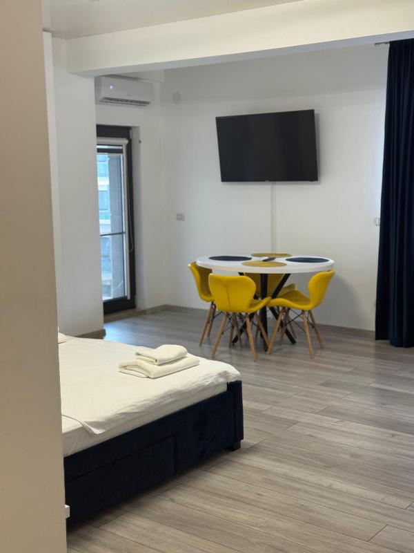 Studio 304 B1 ALMAR LUXURY RESIDENCE-Renting Apartments & Free Pool - image 10