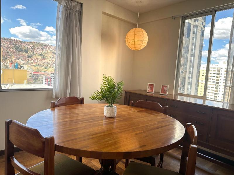Apartamento con hermosa vista y soleado en Sopocachi - image 11