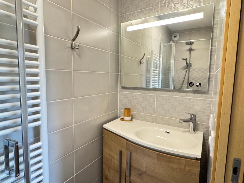 Magnifique Appartement 4* Les Gets 48m² Proche Centre Balcons 6 Couchages Services Inclus - FR-1-623-20 - image 9