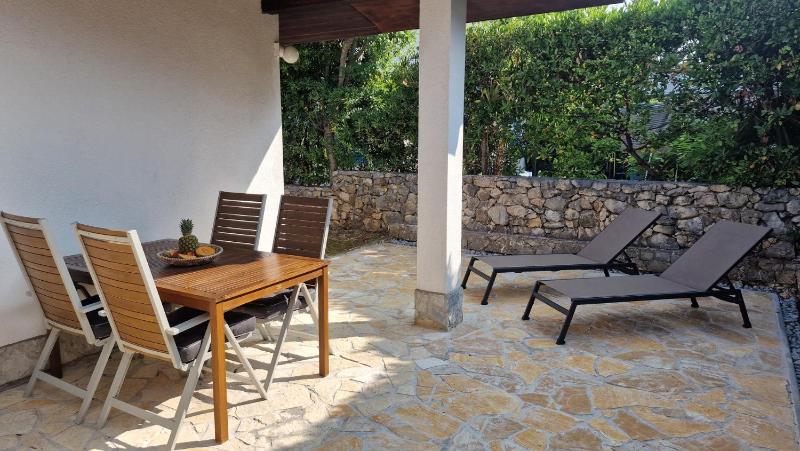Vacation house Luka - image 10