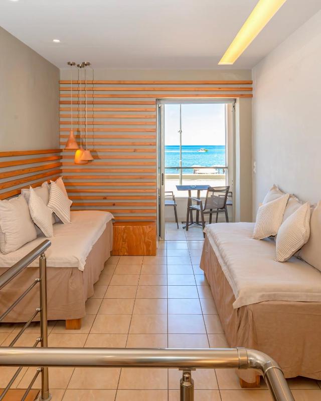 One-Bedroom Apartment-Split Level image 4