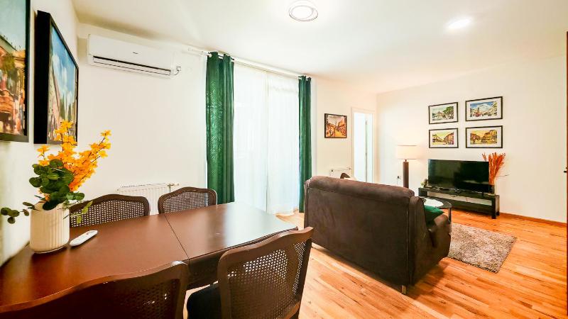 FilinHome Gunduliceva Suite 8 - image 9