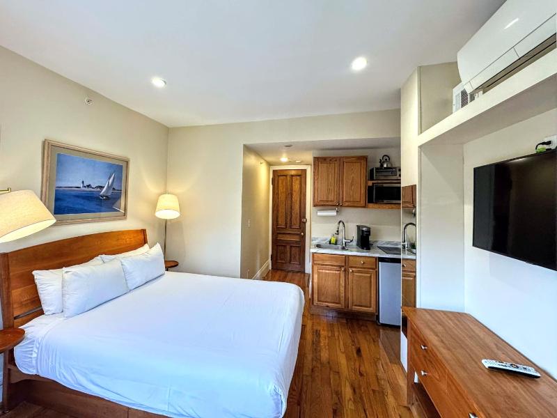 Copley House - image 11