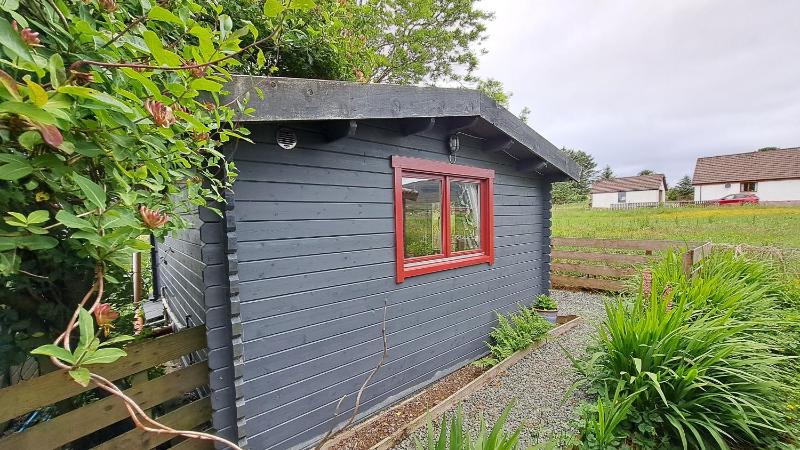Chalet image 2