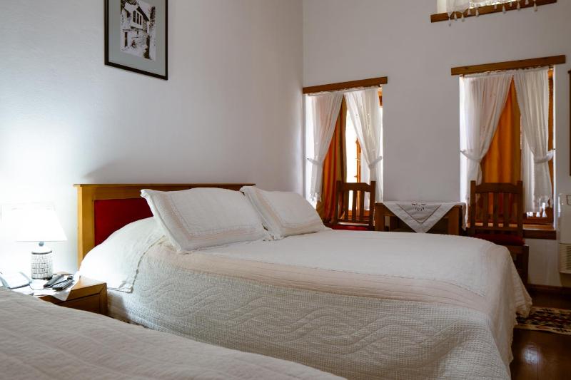 Budget Double Room image 4