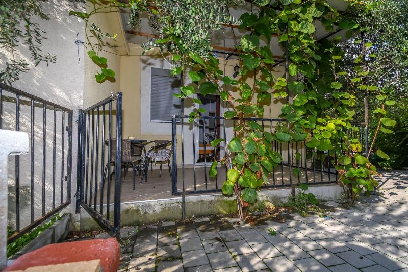 House Petar - image 7