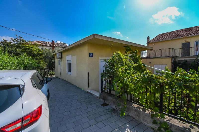 House Petar - image 8