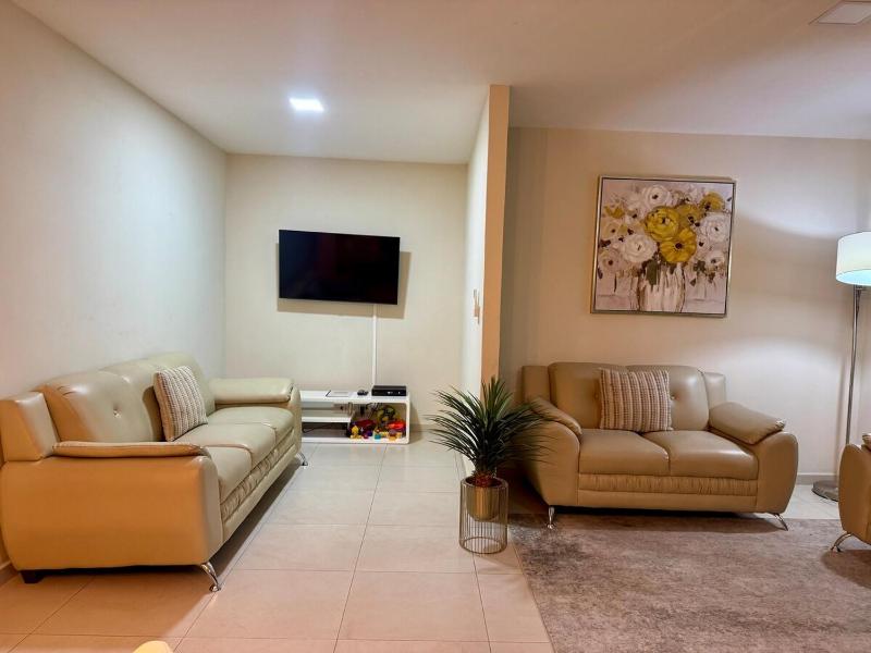 Moderno acogedor y privado en San Salvador - image 12