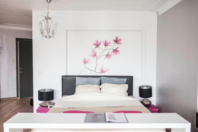 Deluxe Double Room image 2