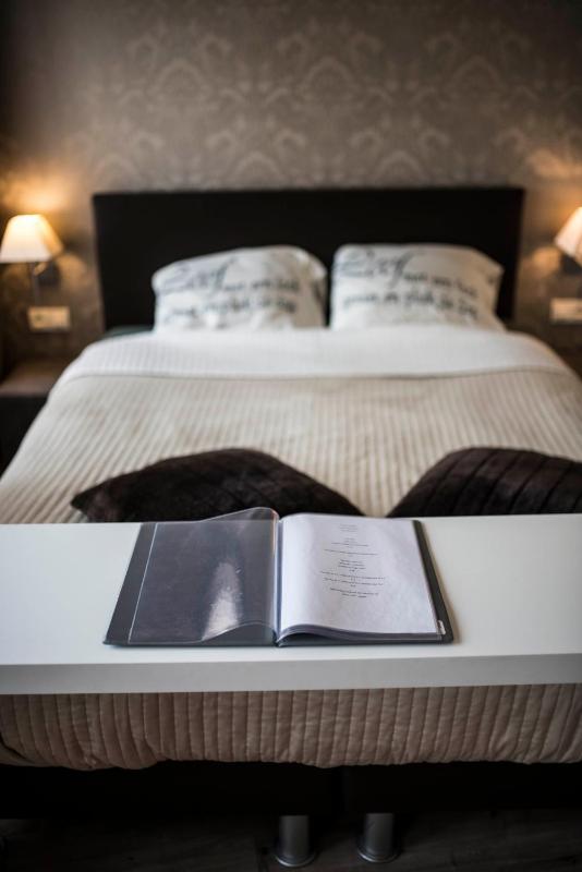 Luxury Double Room image 3