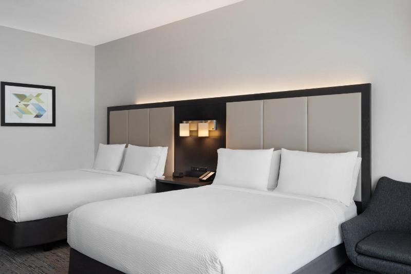 Holiday Inn Express & Suites Tampa East - Ybor City By IHG - image 18