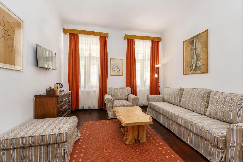 Medieval One-Bedroom Apartment image 4
