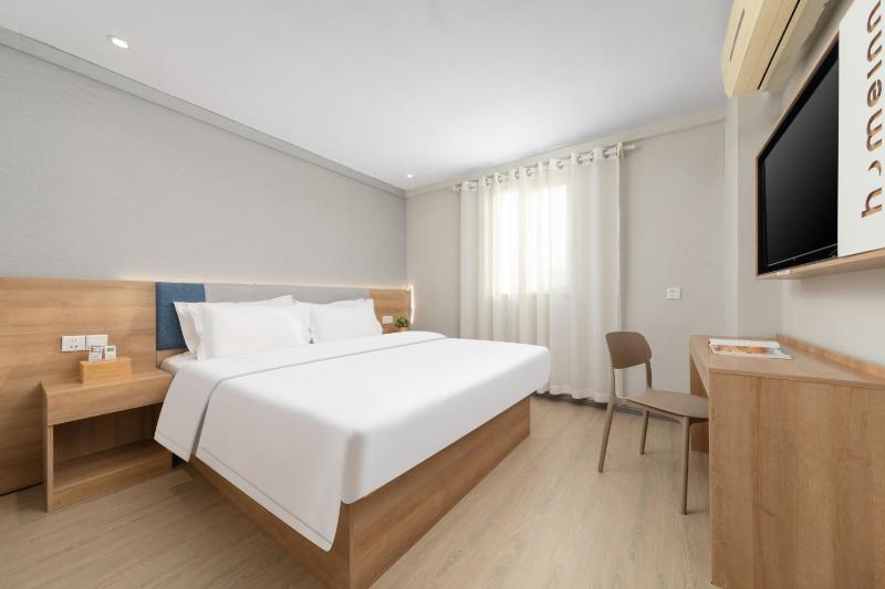 Home Inn Huayi Selected Yellow Crane Tower Tang Hualin Branch - image 32