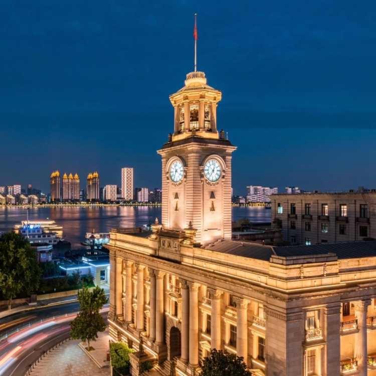 Home Inn Huayi Selected Yellow Crane Tower Tang Hualin Branch - image 17