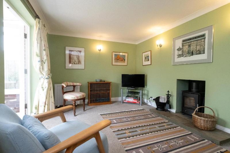 8 Saxonfields - image 15