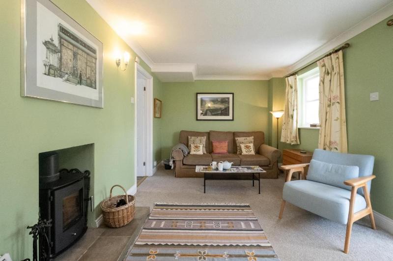 8 Saxonfields - image 11