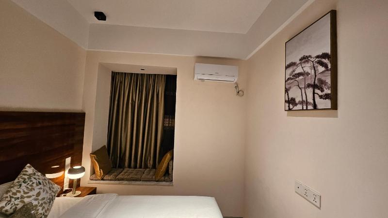 Greenland Executive Apartment - image 16