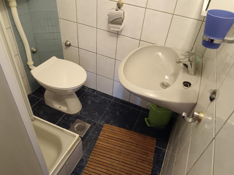Studio Apartment - First Floor image 4