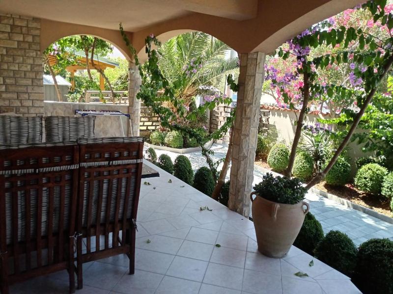 Apartments Moreta - image 16