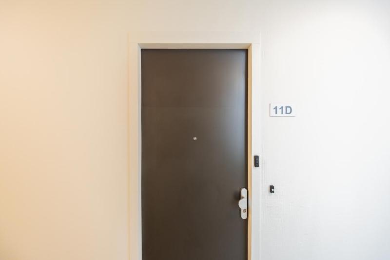 Alphabet Apartments - Prins Hendrikkade 10 - image 6