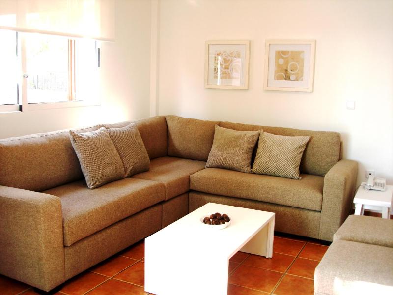 Deluxe Villa Los Naranjos - Calle de la Salud s/n image 2