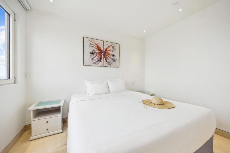 2 BR Oceanview Condo Coral Shell 3e - image 14