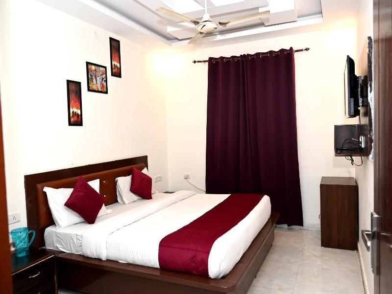Hotel Vrindavan Hari - image 16