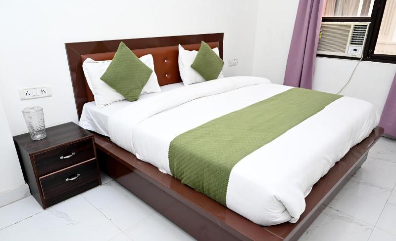 Hotel Vrindavan Hari - image 3