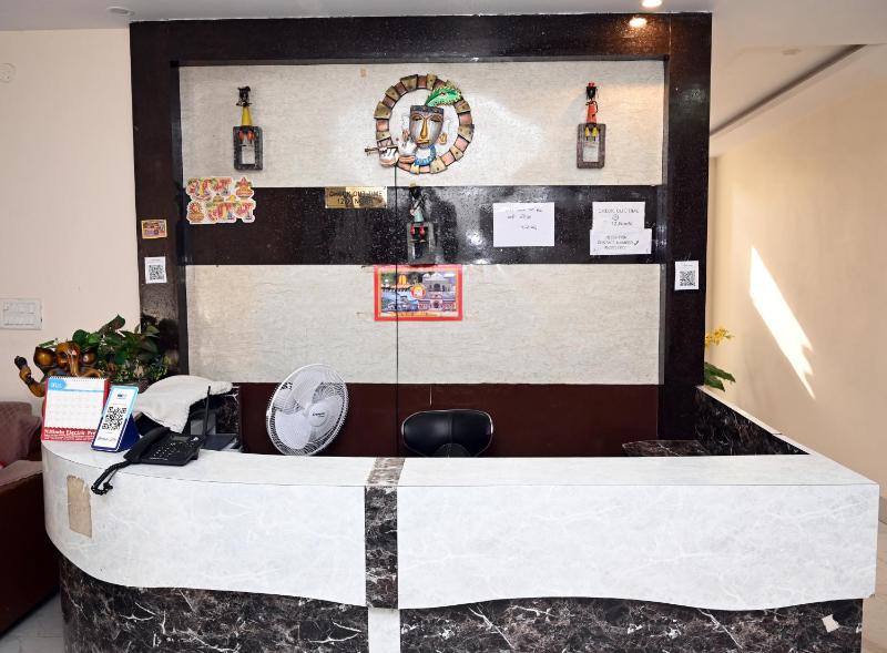 Hotel Vrindavan Hari - image 10