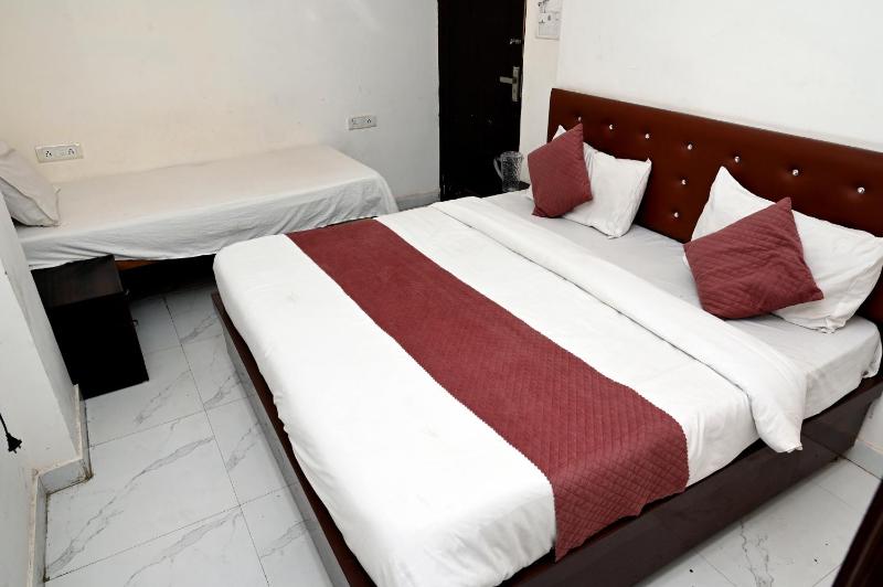 Hotel Vrindavan Hari - image 13