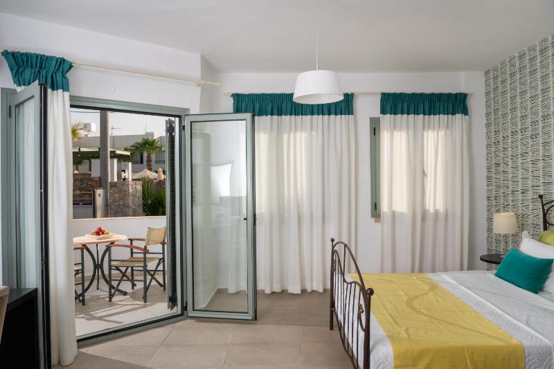 Two-Bedroom Apartment with Balcony image 3
