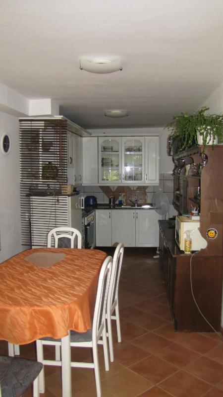 Two-Bedroom Apartment (4 Adults) image 4