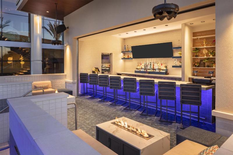 Caesars Republic Scottsdale a Hilton Hotel - image 5