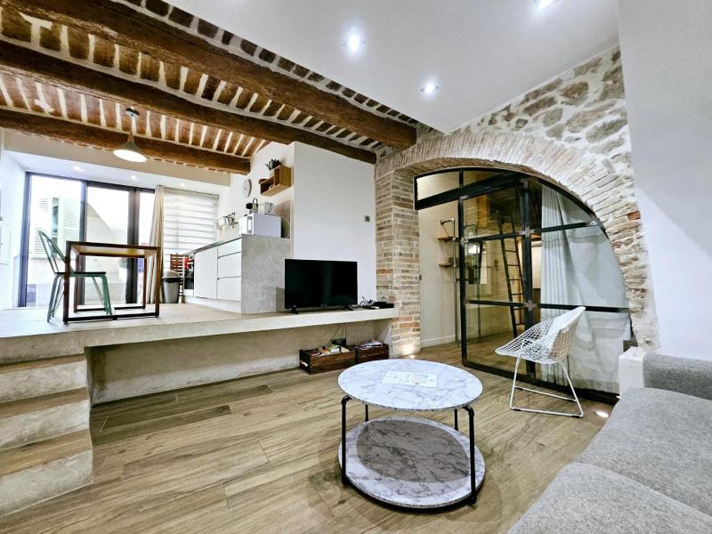 Le Bain Méditerranéen - Joli T2 dans le vieil Antibes - image 7