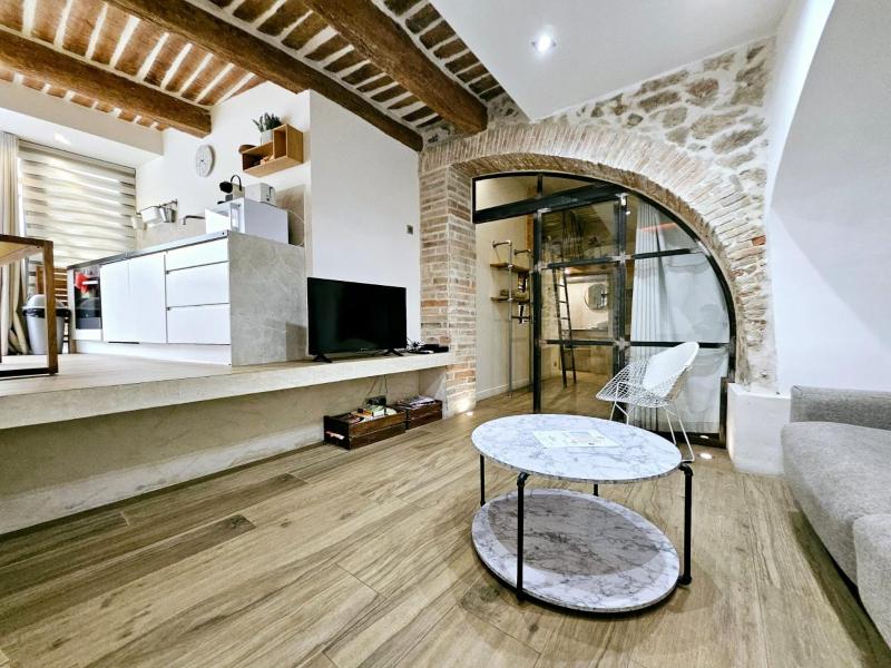 Le Bain Méditerranéen - Joli T2 dans le vieil Antibes - image 13