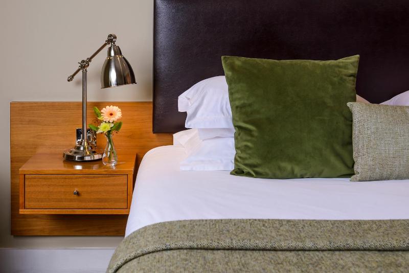 Deluxe Double Room image 4