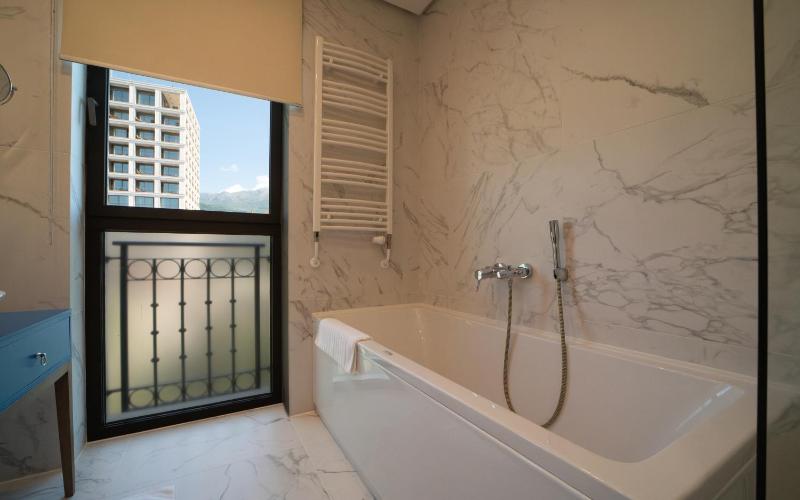 Superior Double or Twin Room image 3