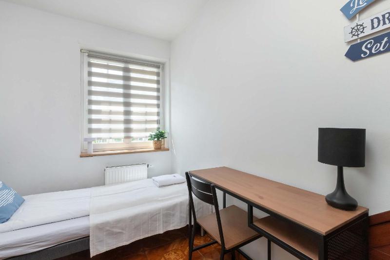 Villa Lana 6 bedrooms with Parking and Terrace near the Beach in Sopot by Noclegi Renters - image 28