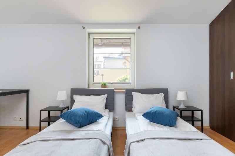 Villa Lana 6 bedrooms with Parking and Terrace near the Beach in Sopot by Noclegi Renters - image 13