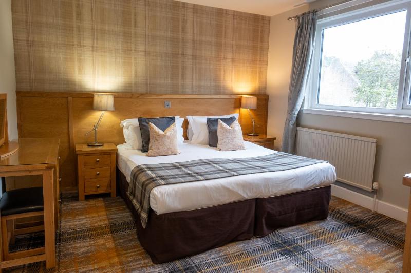 Classic Double Room image 1
