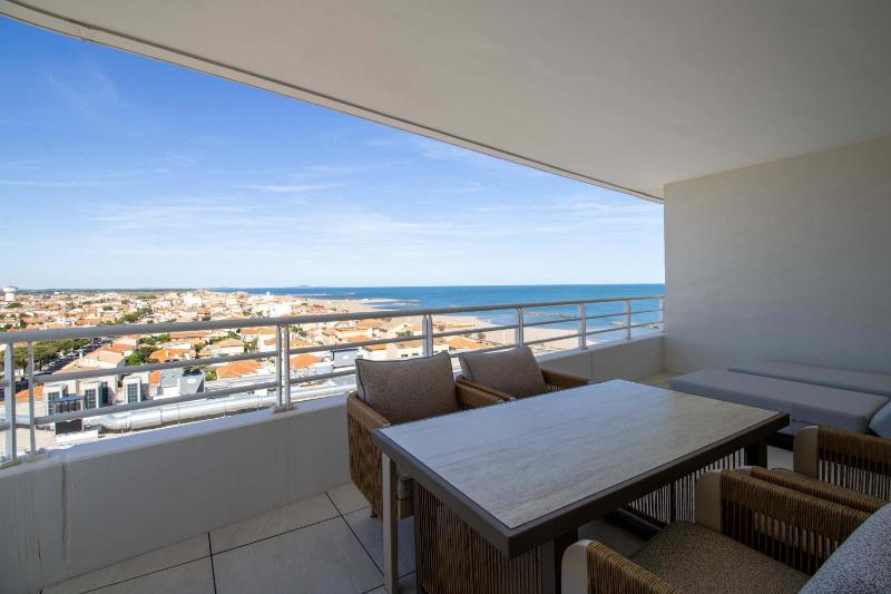 ValrasLoc Panarea avec grande terrasse - image 10