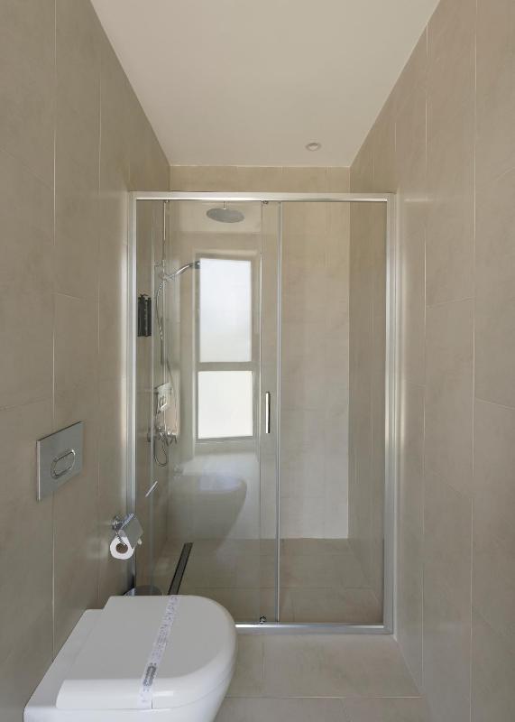 Superior Suite image 3