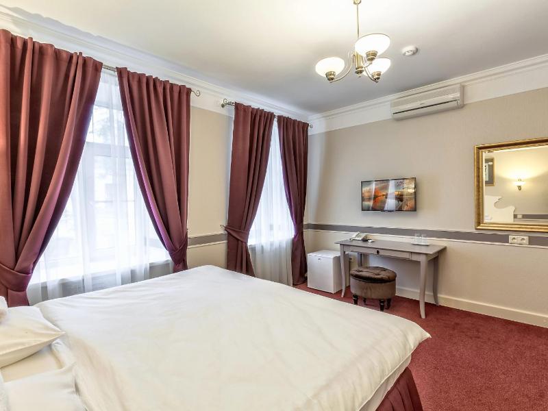 Standard Double or Twin Room image 1
