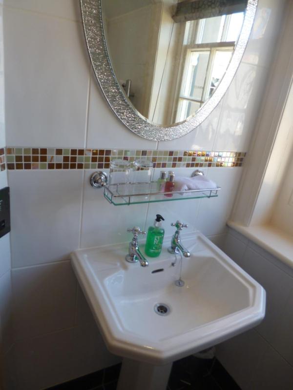 Deluxe King or Twin Room with Sea View image 1