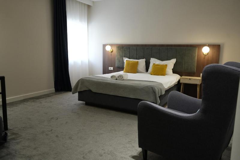 Standard Double Room image 1