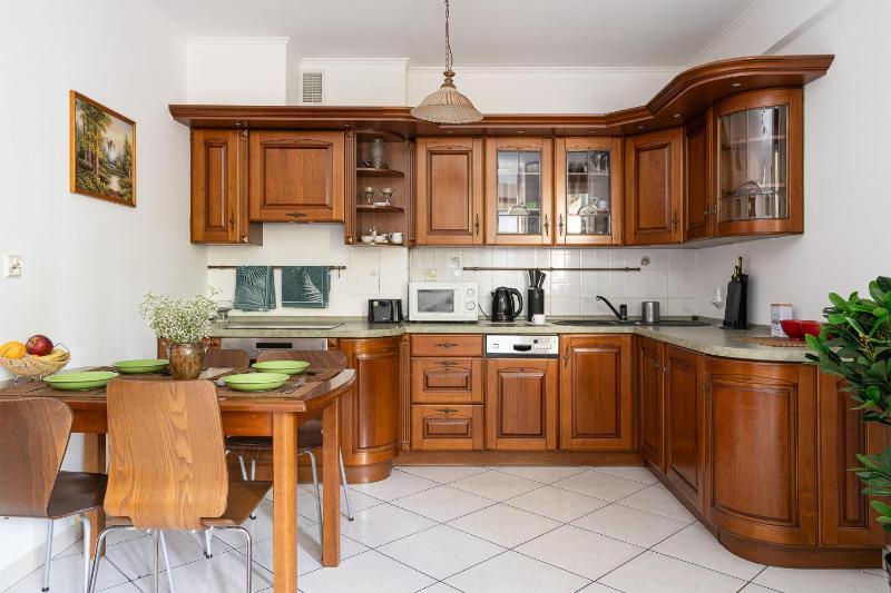 One-Bedroom Standard Apartment image 1