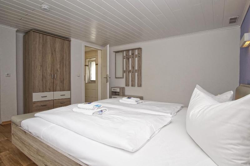Ferienhus Baabe - Ferienhaus mit gratis Nutzung vom AHOI Erlebnisbad und Sauna in Sellin - image 20